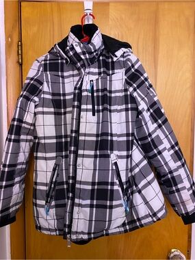ZeroXposur Black & White Plaid Hooded Puffer Jacket